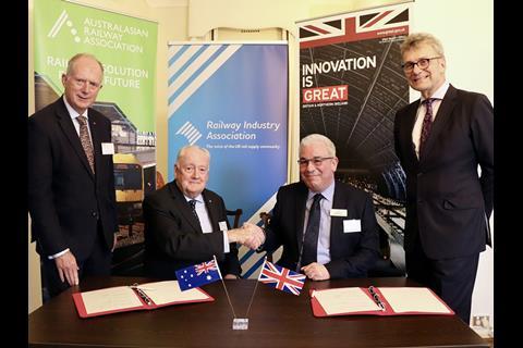 The Australasian Railway Association and the UK’s Railway Industry Association have signed a Memorandum of Understanding.